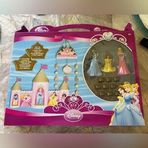 Disney Princess Doll Set - Pink and Gold